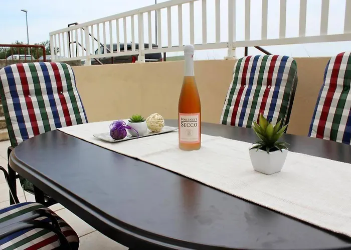 Matilda Apartamento Makarska